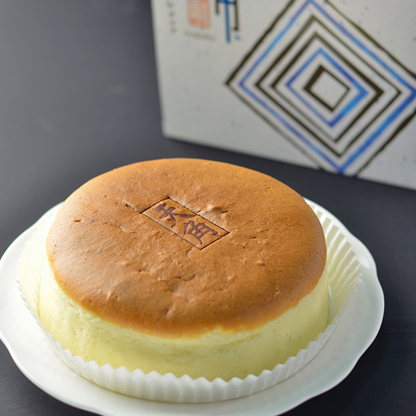 チーズケーキ天角